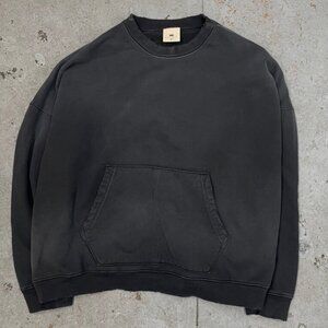 Moojimooji Oversized Kangaroo Pocket Crew Aged Black (Small)